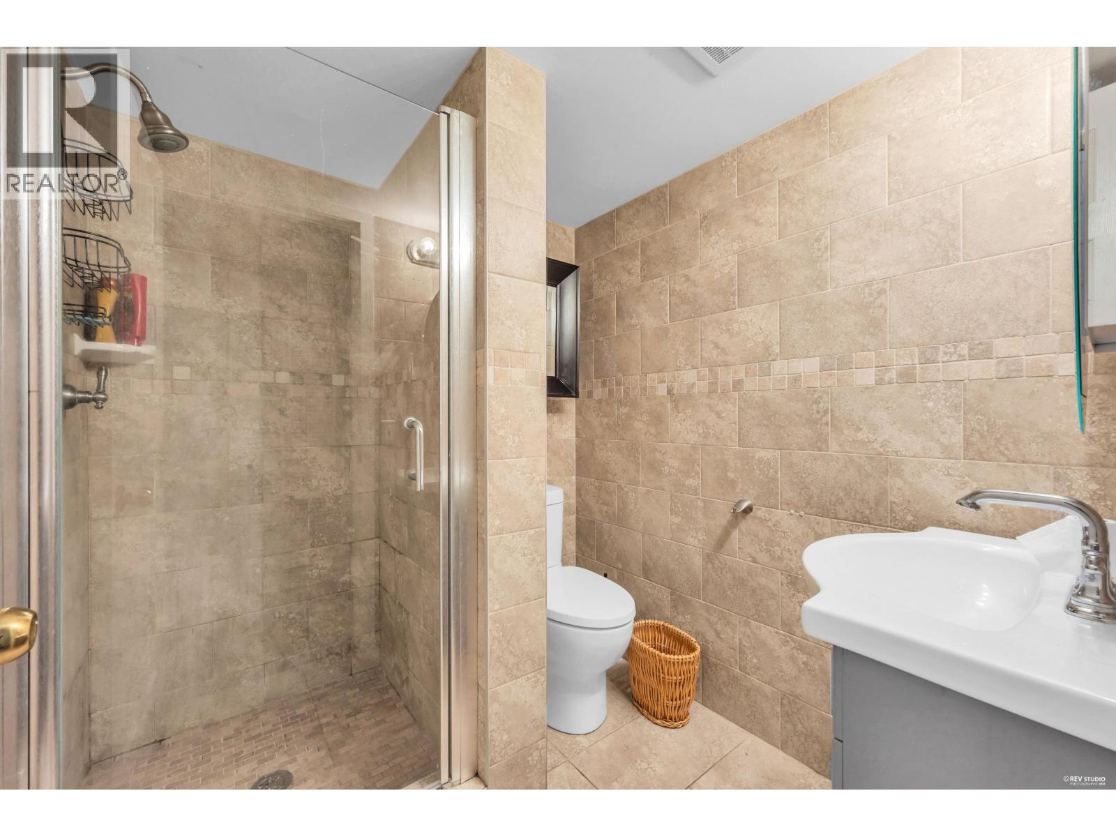 6655 - 6657 Aubrey Street Property Photo 21