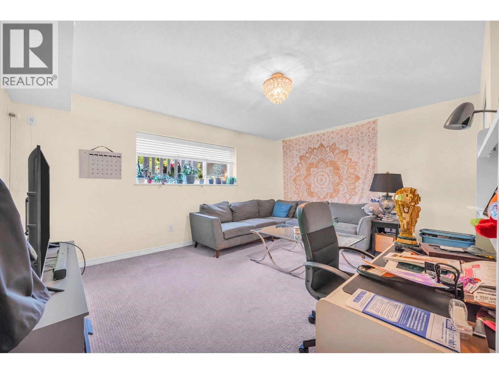 6655 - 6657 Aubrey Street Property Photo 36