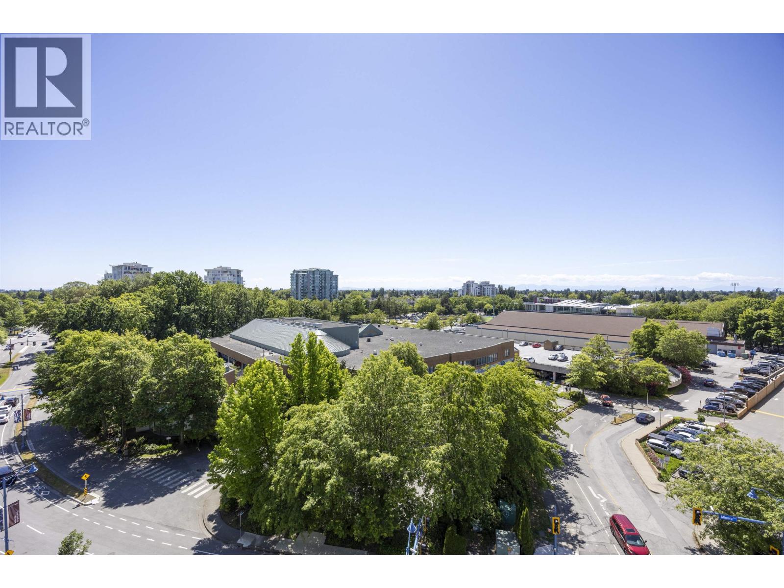 801 6788 Minoru Boulevard Property Photo 4