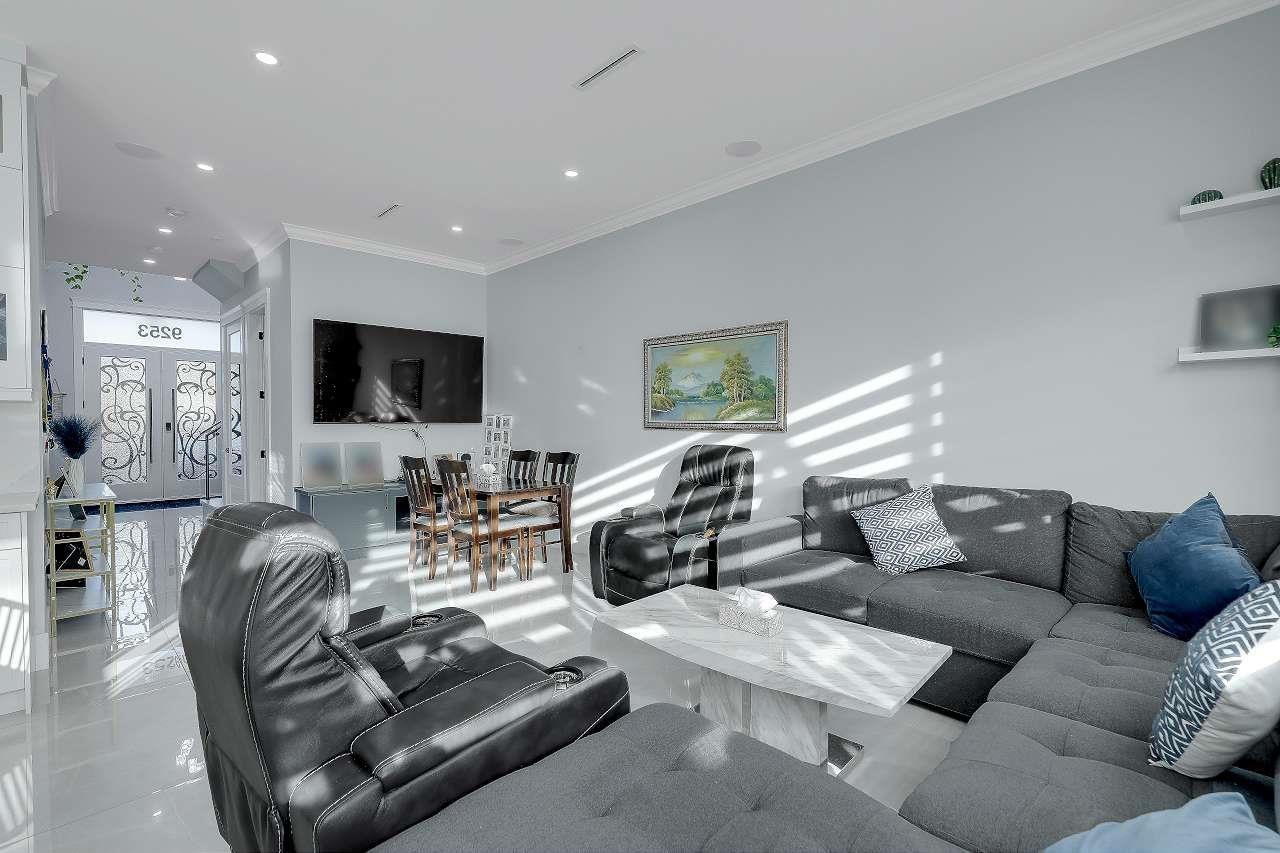 9253 Prince Charles Boulevard Property Photo 22