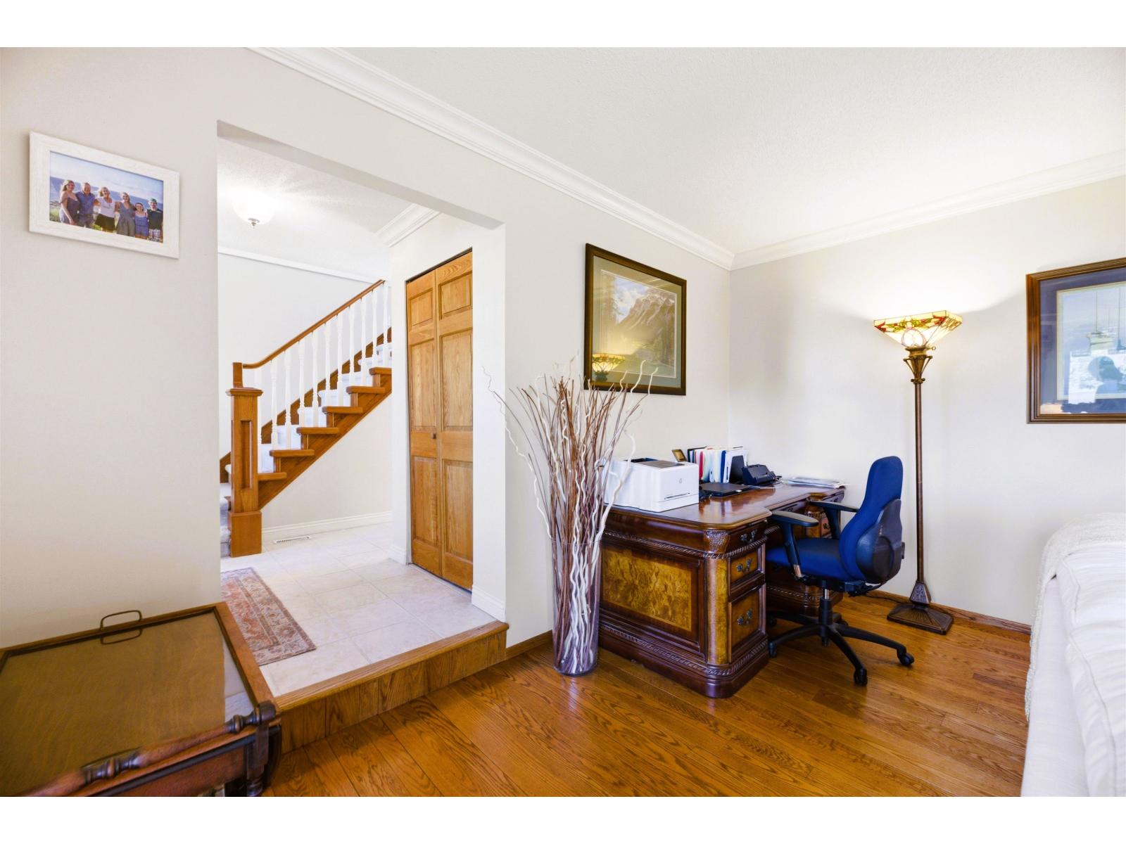 9072 Gay Street Property Photo 5