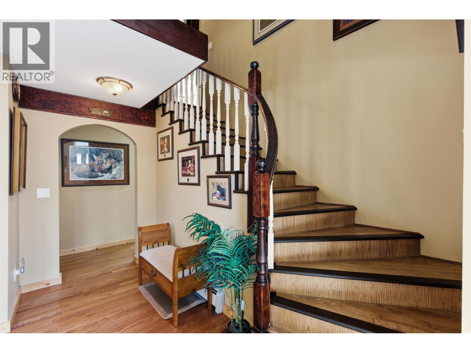 3286 Eagle Way Property Photo 4