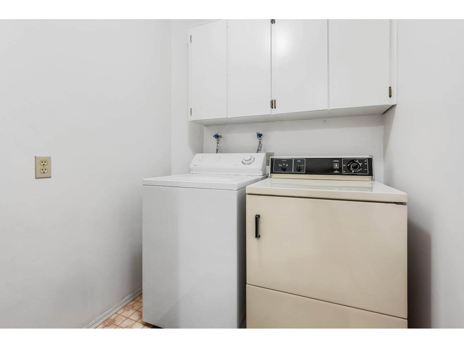 320 31850 Union Avenue Property Photo 8