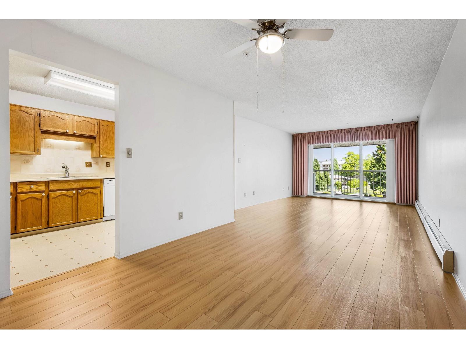 320 31850 Union Avenue Property Photo 15