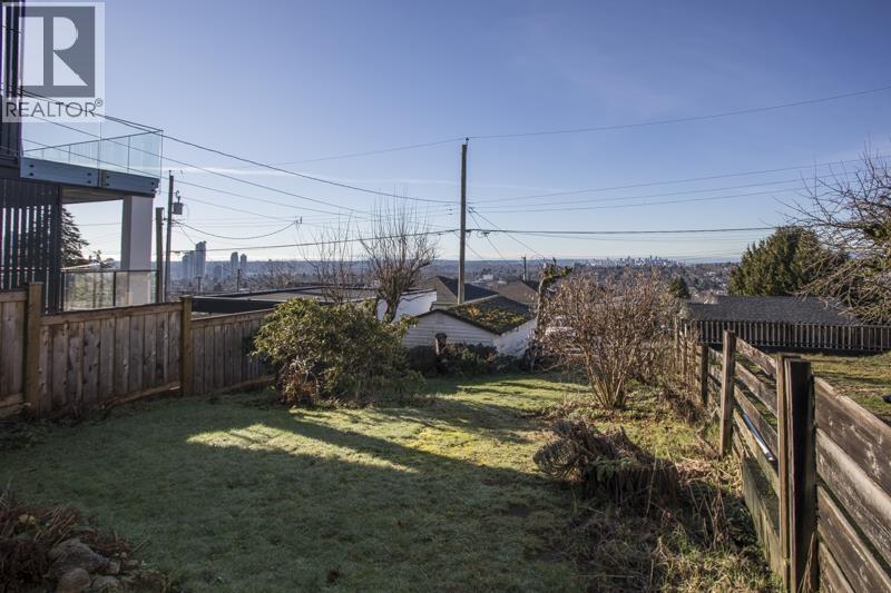 11 Hythe Avenue Property Photo 19