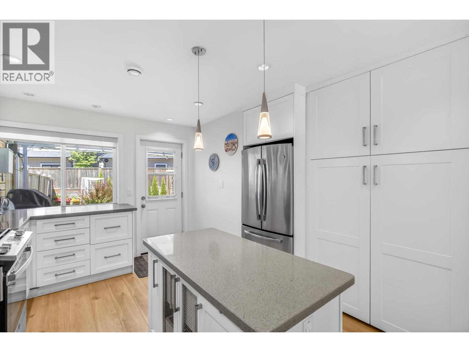 9851 Swansea Drive Property Photo 17