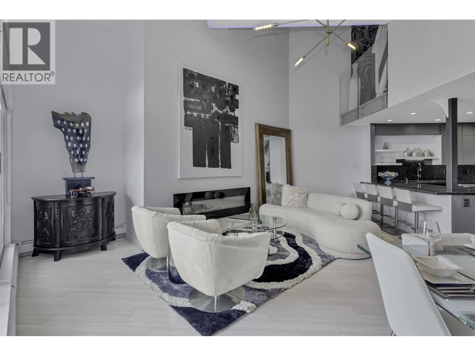1306 33 Chesterfield Place Property Photo 9