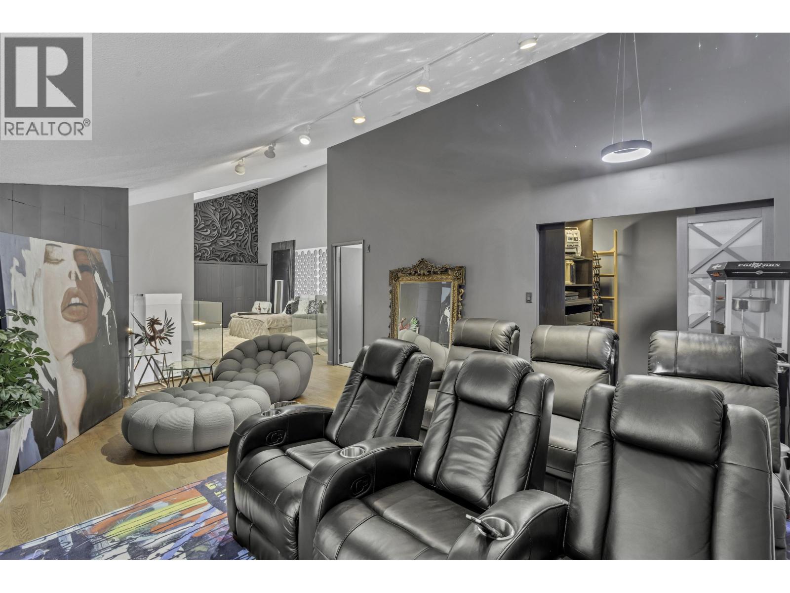 1306 33 Chesterfield Place Property Photo 34
