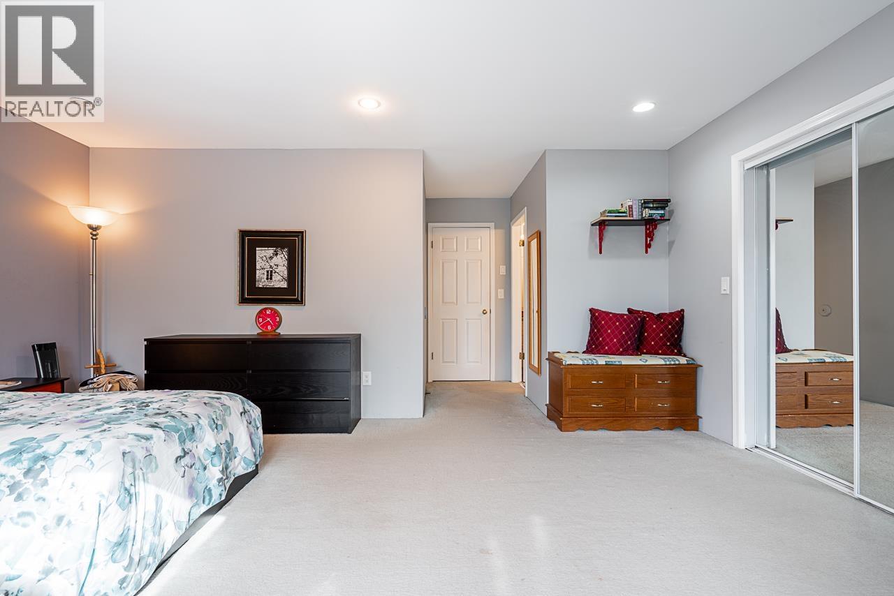1 7911 Moffatt Road Property Photo 19