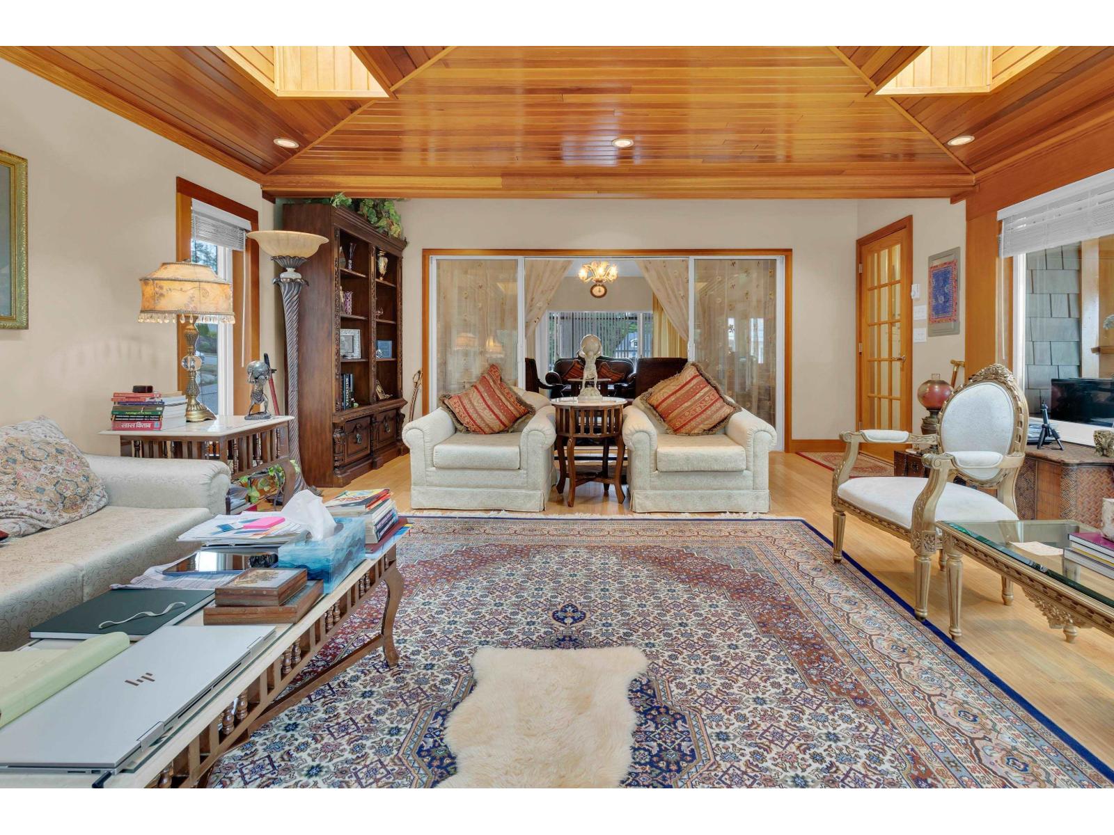 5625 132 Street Property Photo 10