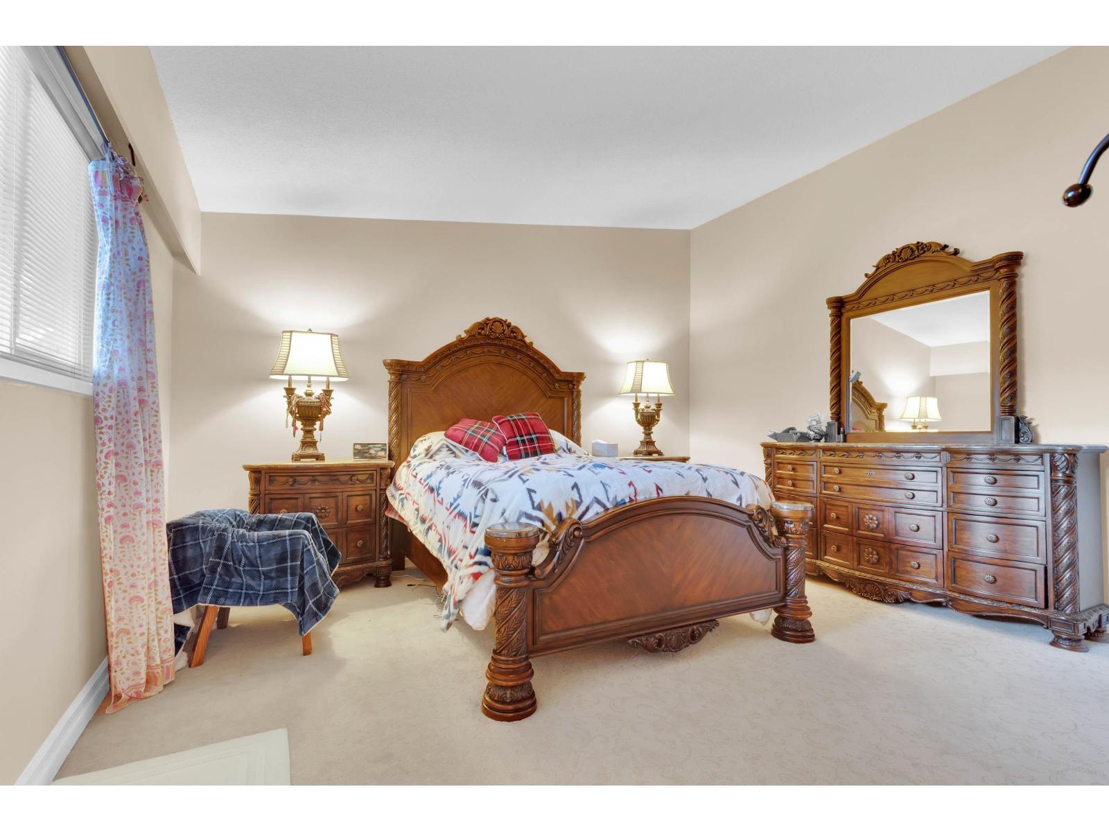 5625 132 Street Property Photo 28