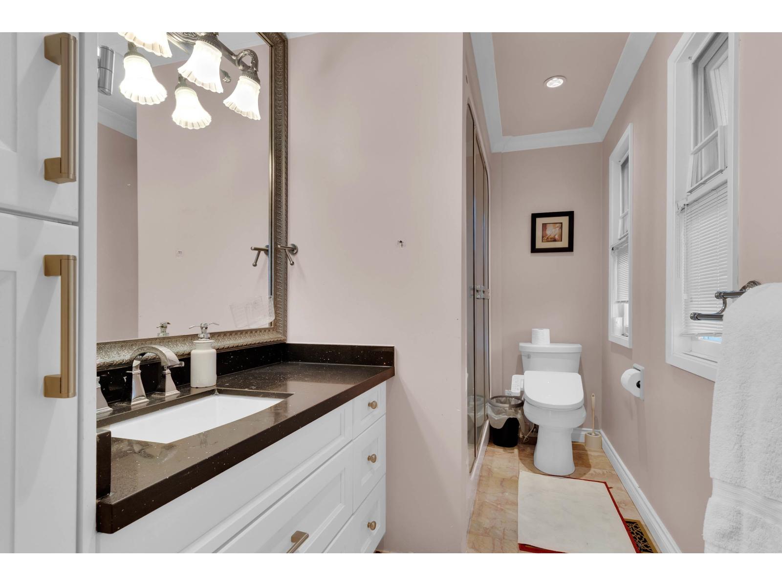5625 132 Street Property Photo 29