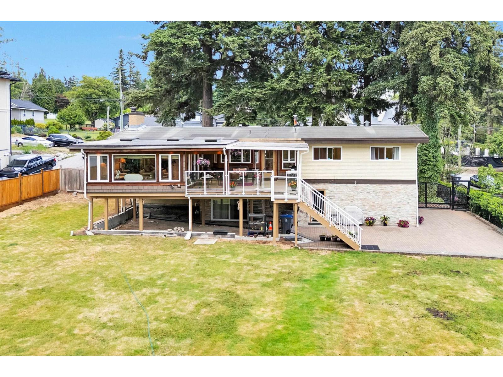 5625 132 Street Property Photo 37