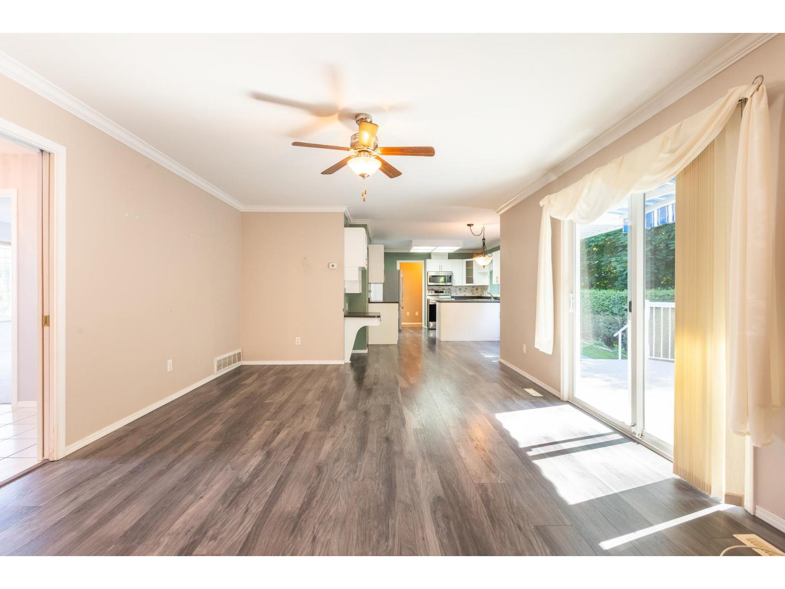 6279 171 Street Property Photo 18