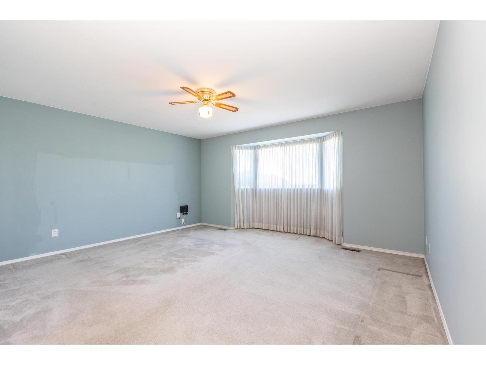 6279 171 Street Property Photo 22