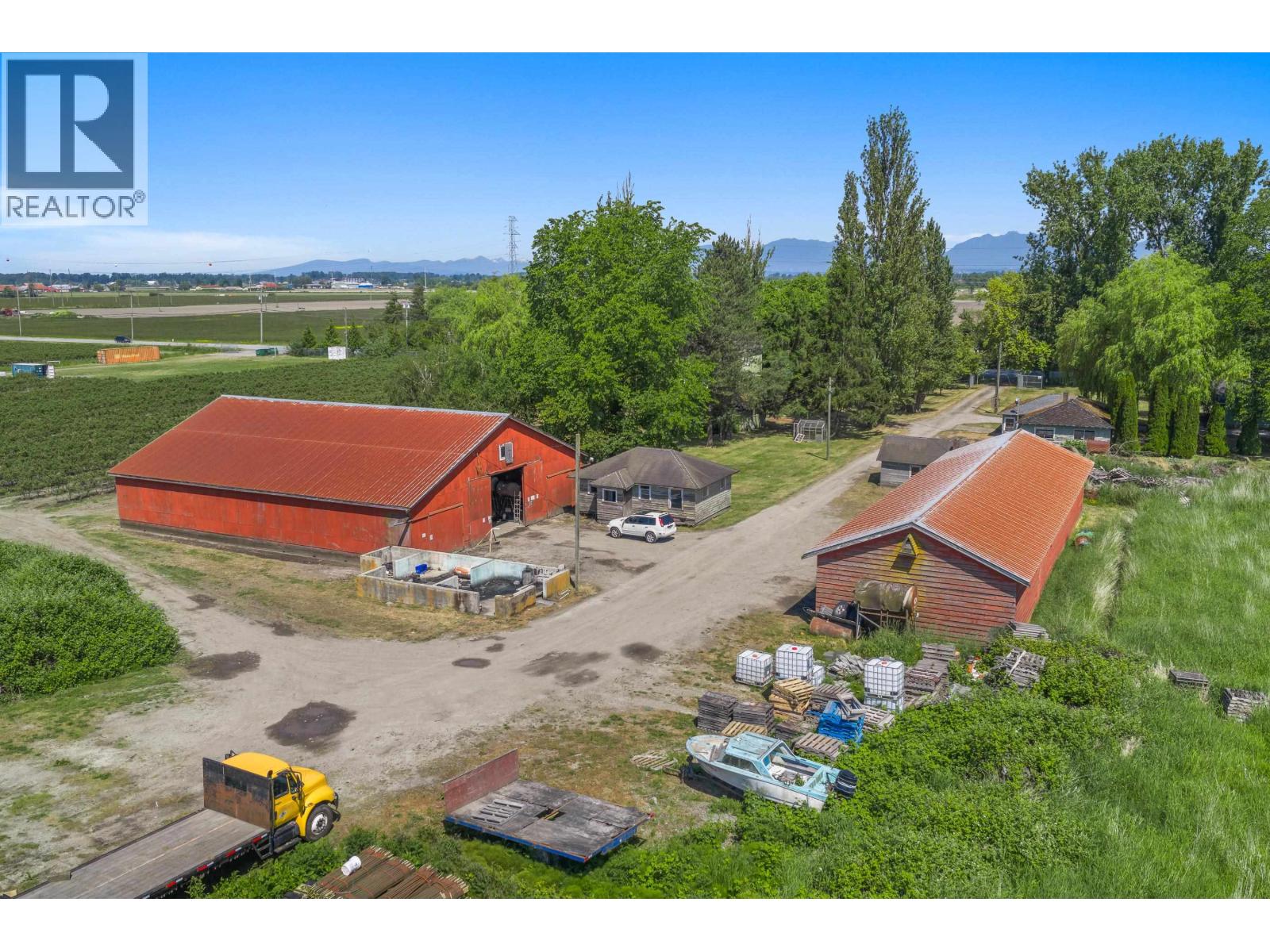 7064 Ladner Trunk Road Property Photo 13