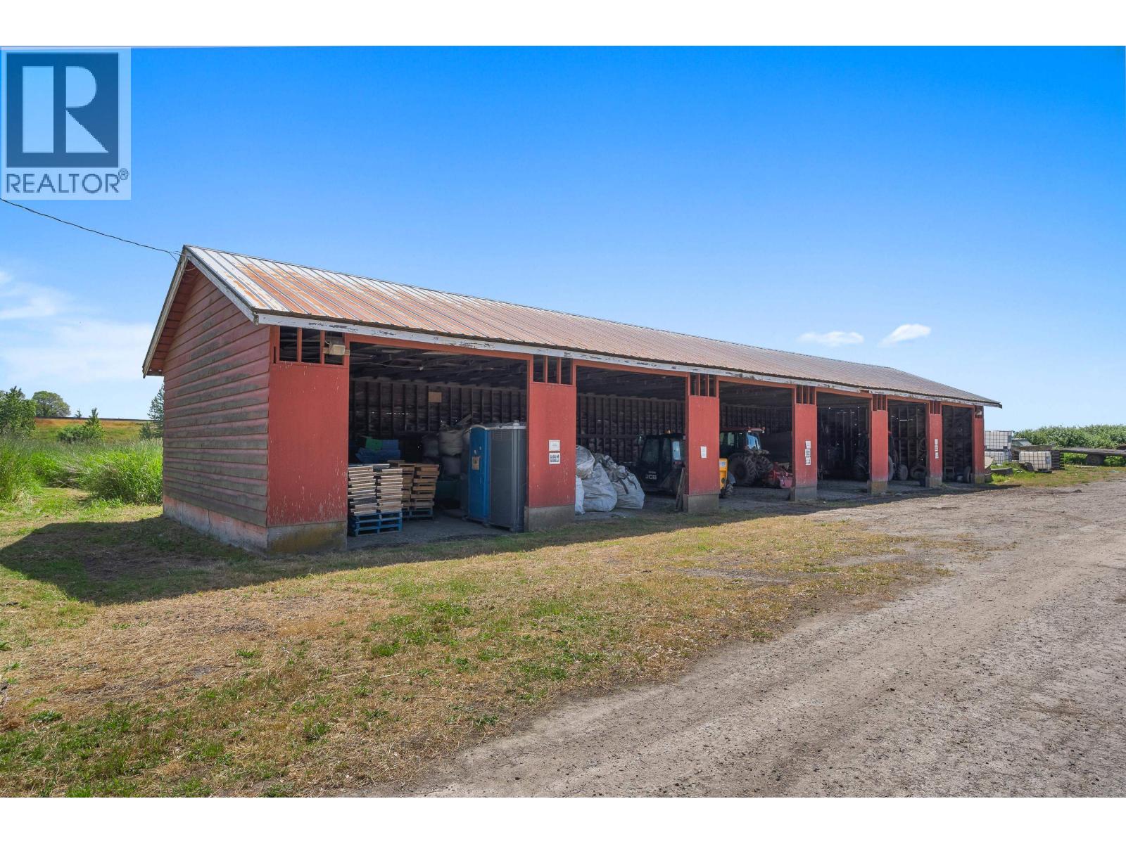 7064 Ladner Trunk Road Property Photo 16