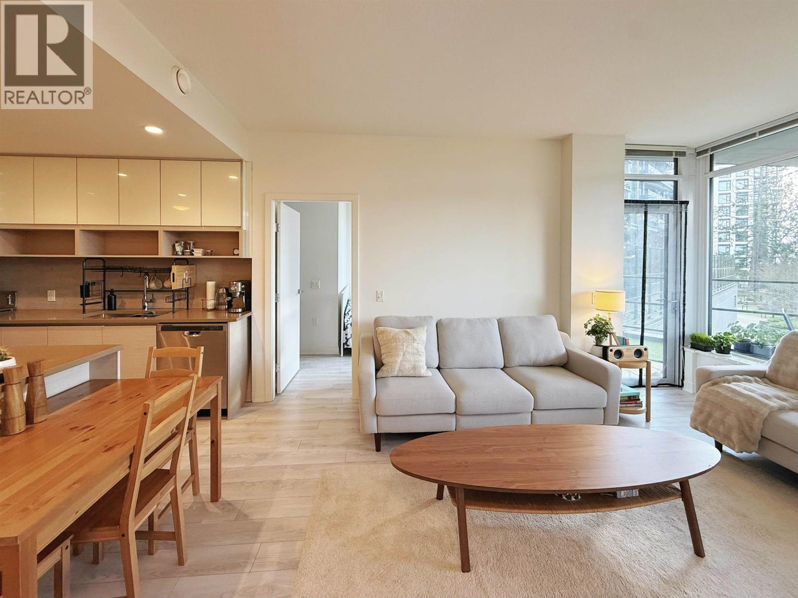 105 8850 University Crescent Property Photo 8