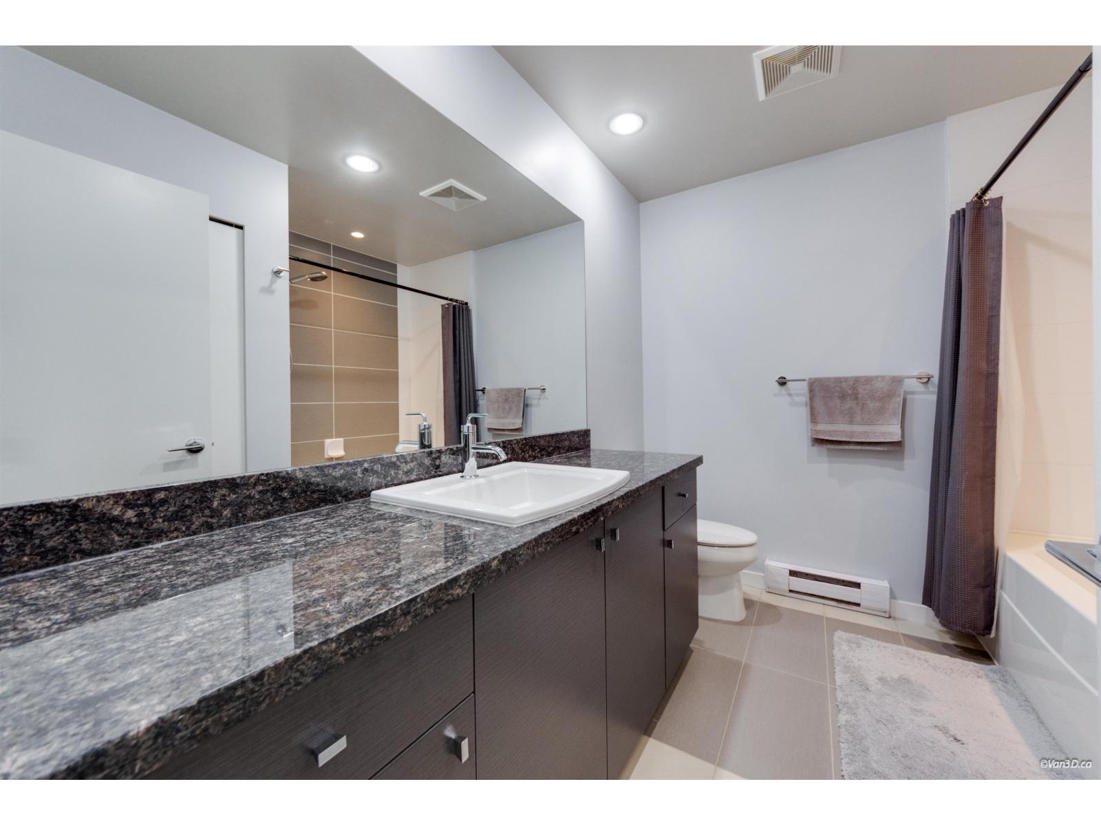 215 6440 194 Street Property Photo 16