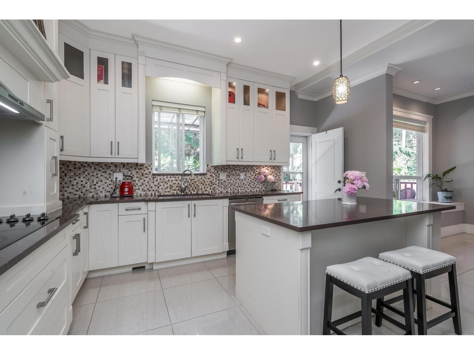 14712 34a Avenue Property Photo 17