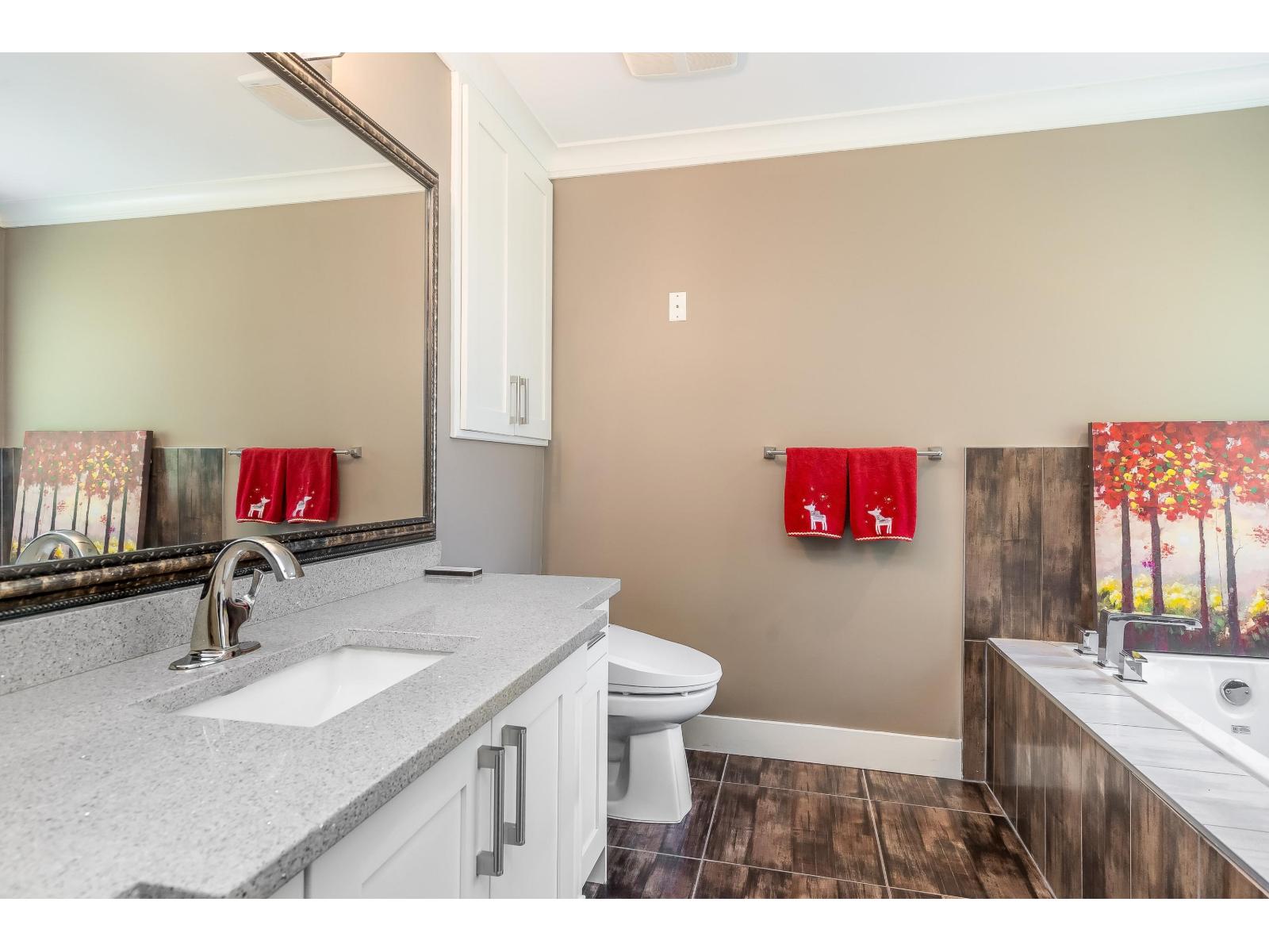 14712 34a Avenue Property Photo 25