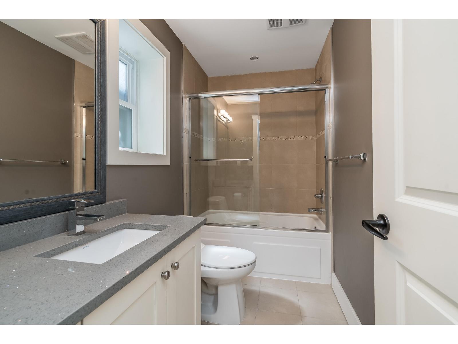 14712 34a Avenue Property Photo 29
