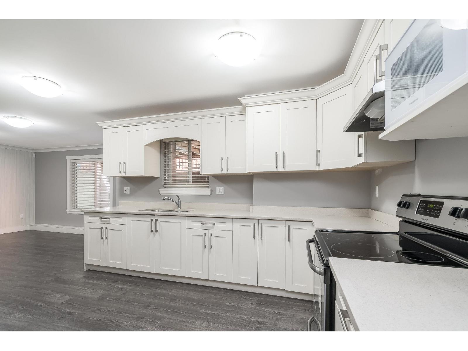14712 34a Avenue Property Photo 32