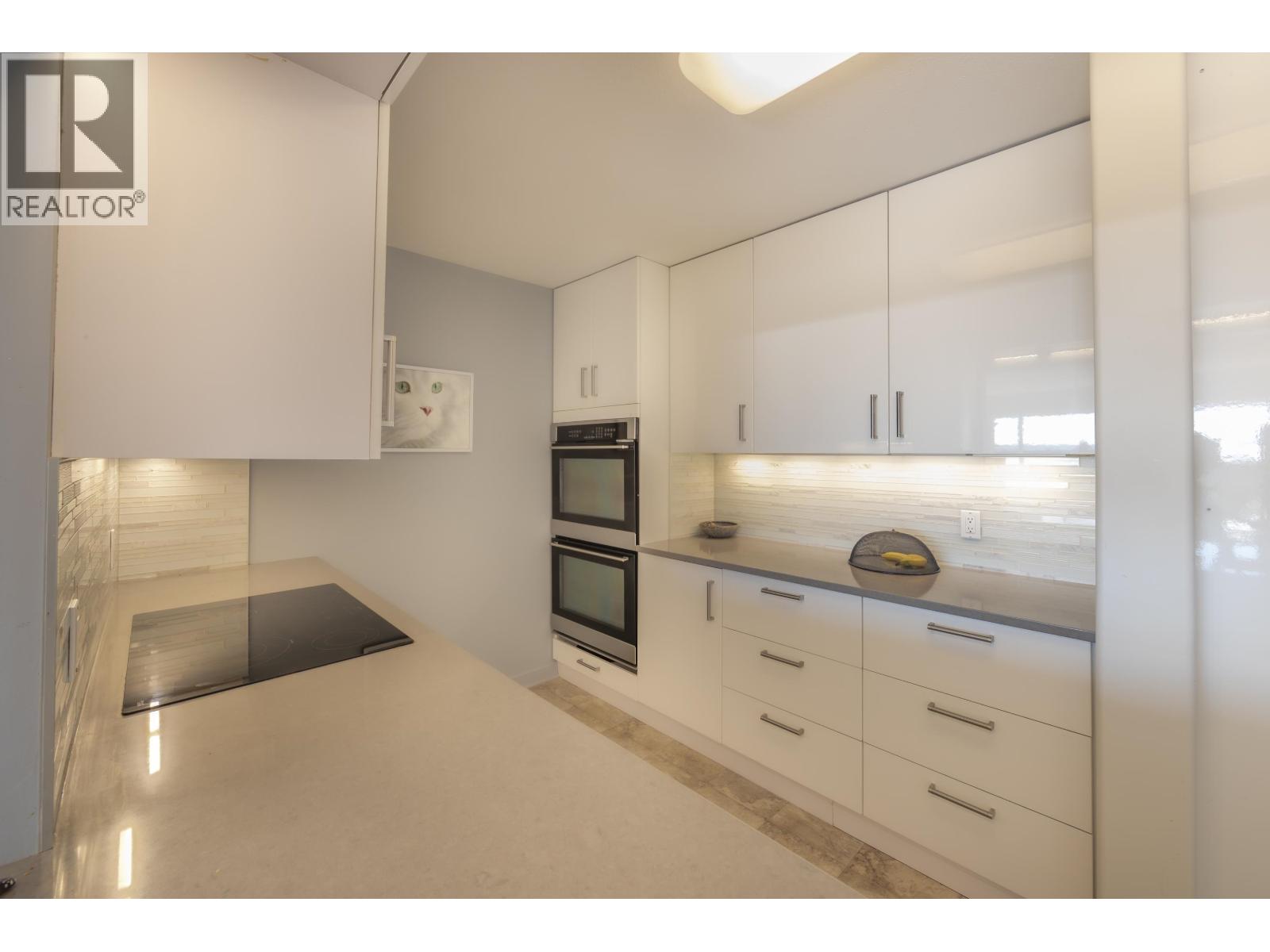 226 1585 Field Road Property Photo 15