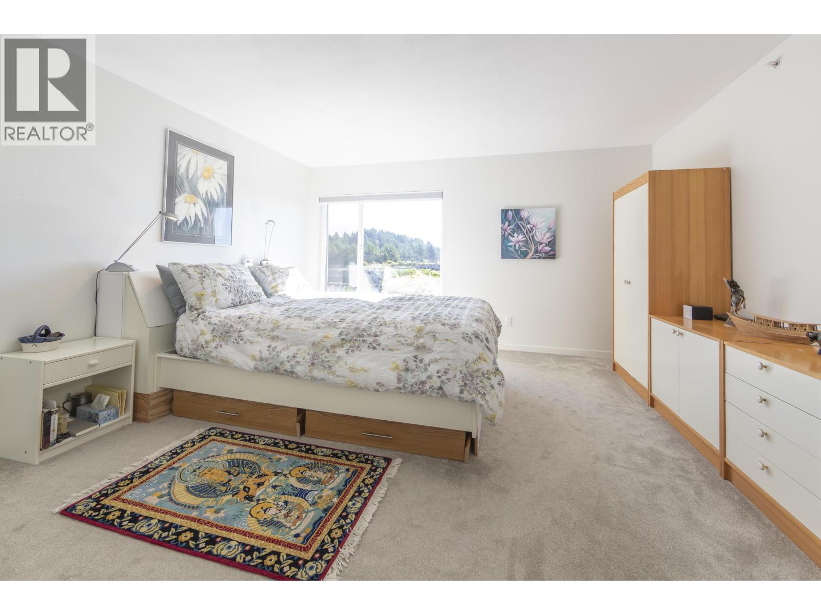 226 1585 Field Road Property Photo 16