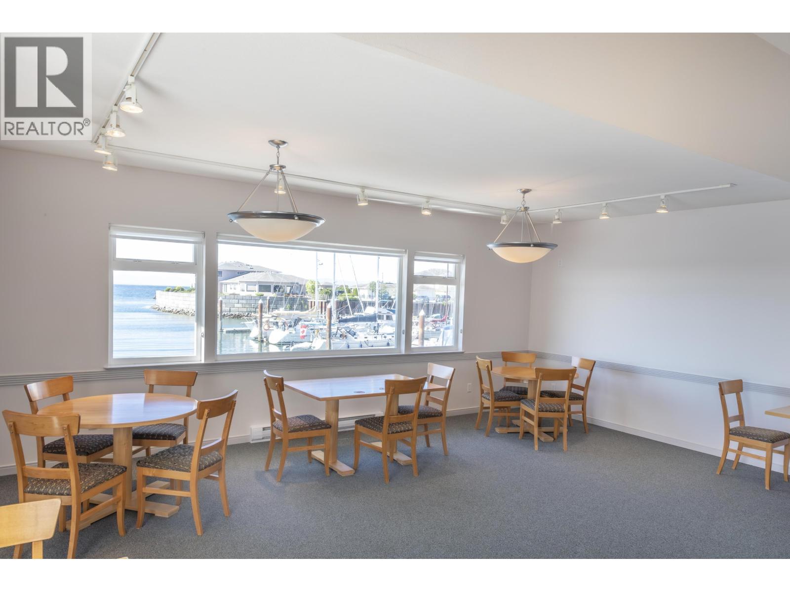 226 1585 Field Road Property Photo 34