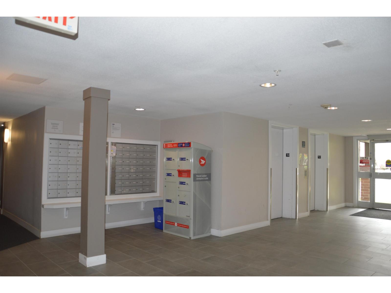 46289 Yale Road #307 Property Photo 11