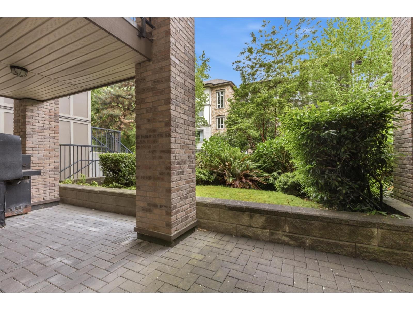 206 8695 160 Street Property Photo 24