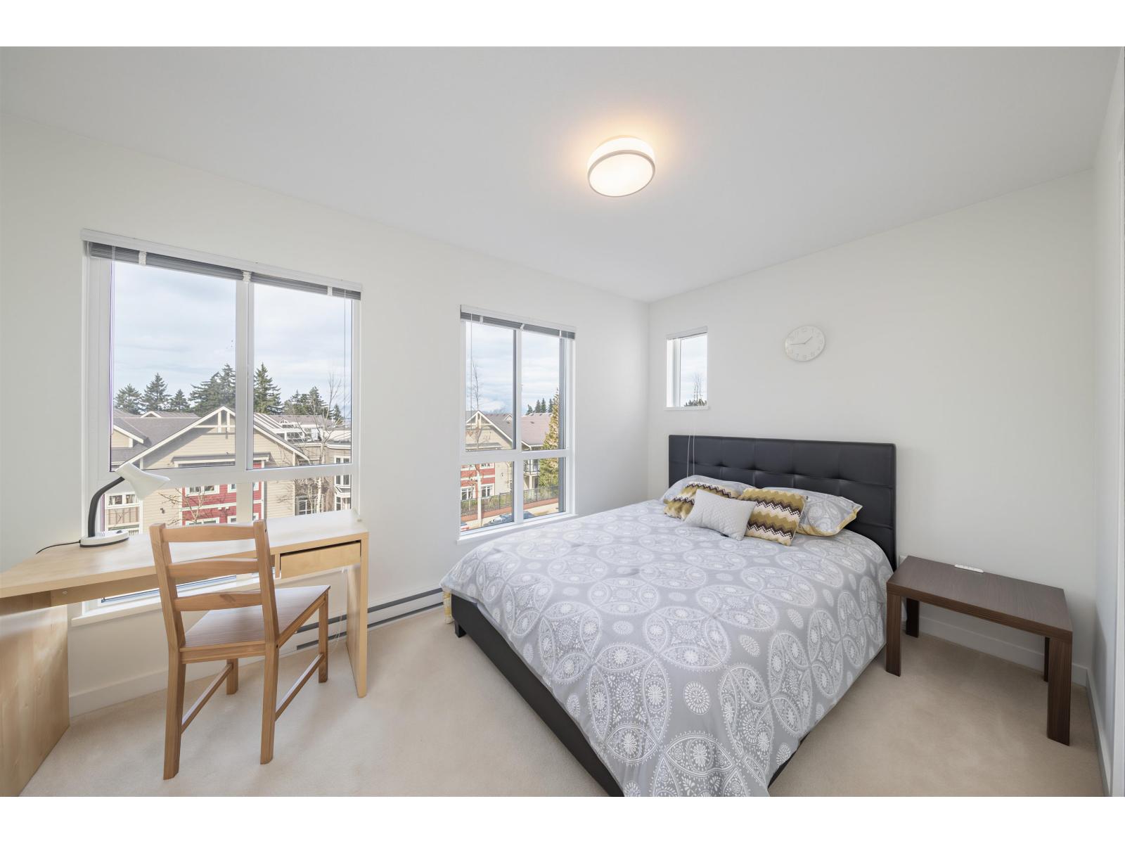 11 15938 27 Avenue Property Photo 21