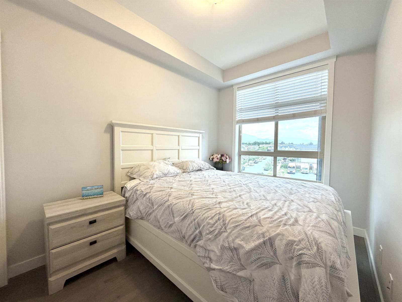 45562 Airport Road #403 Property Photo 9