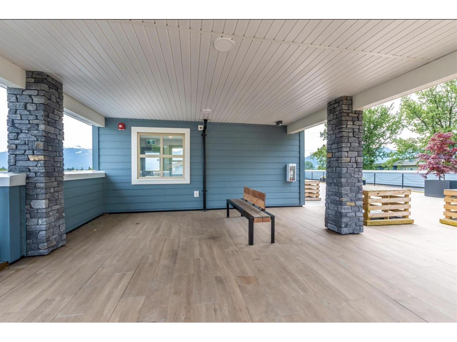 45562 Airport Road #403 Property Photo 13