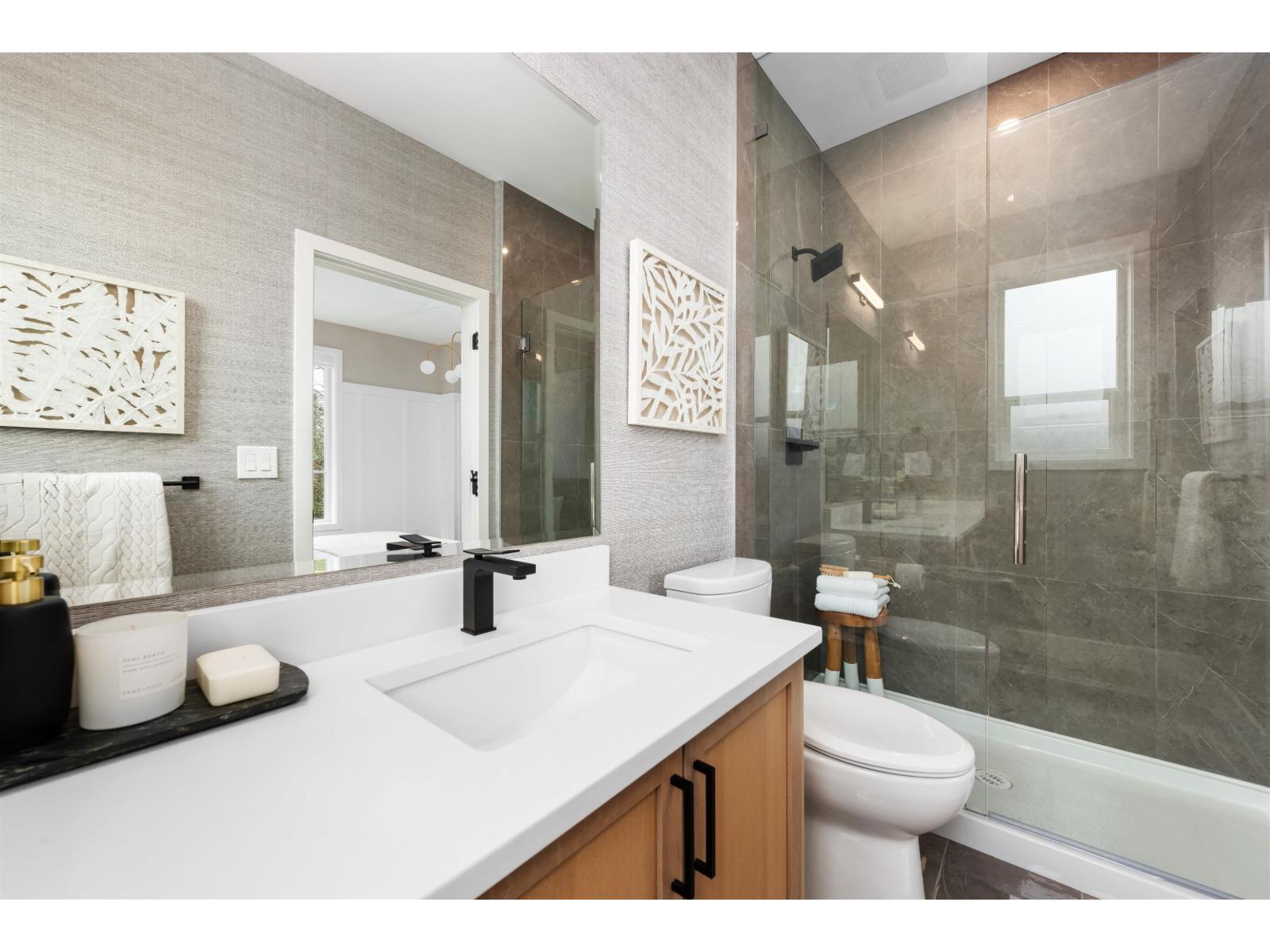 55 20763 76 Avenue Property Photo 29