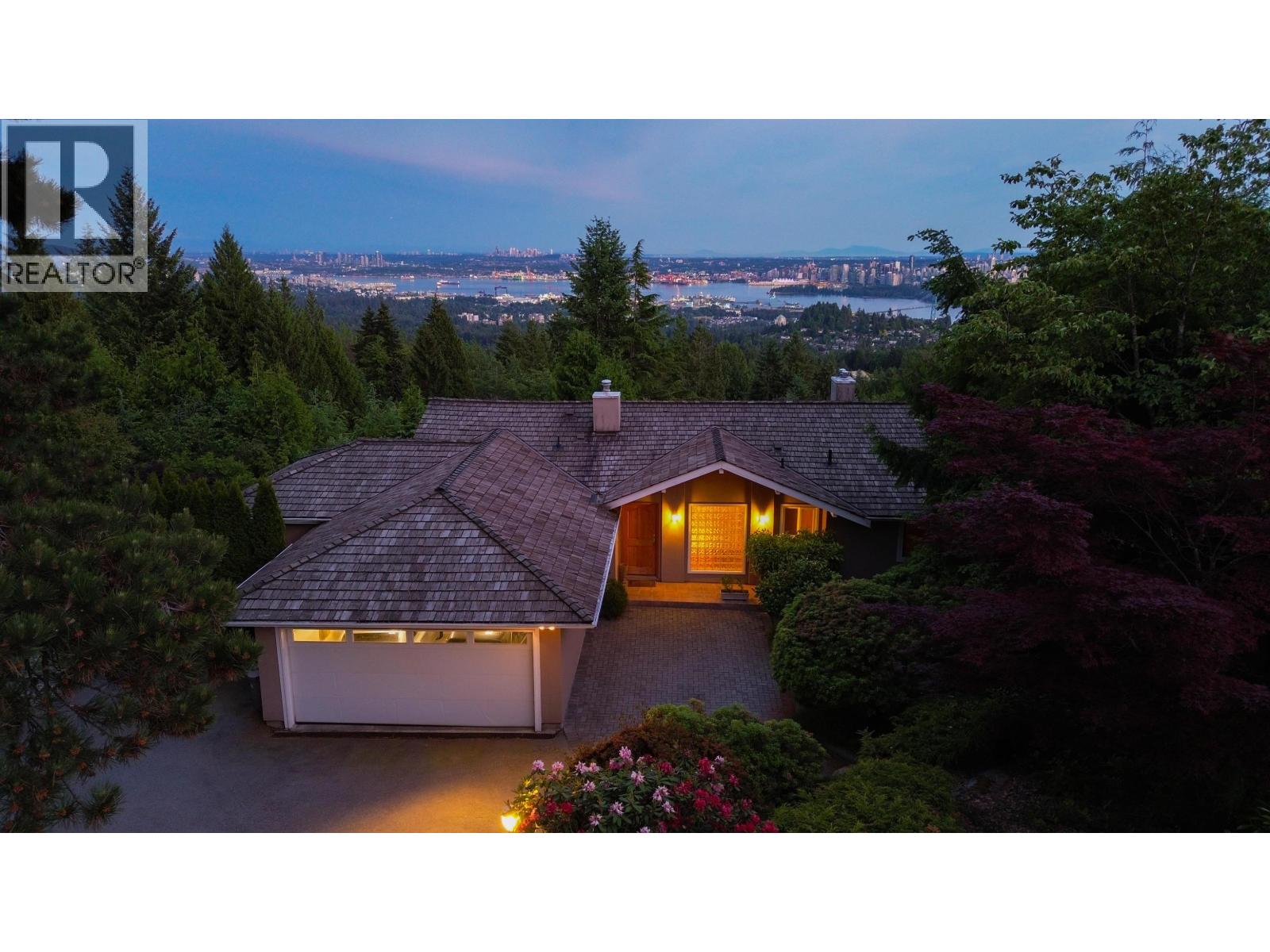 1440 SANDHURST PLACE Property Photo 1