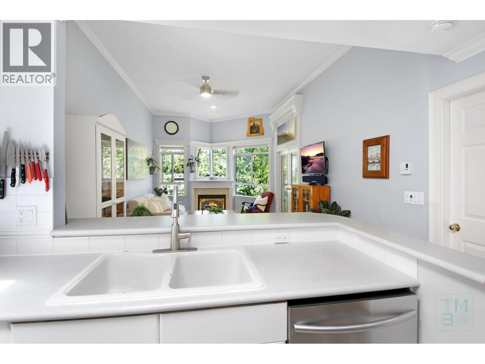 411 128 W 8th Street Property Photo 11