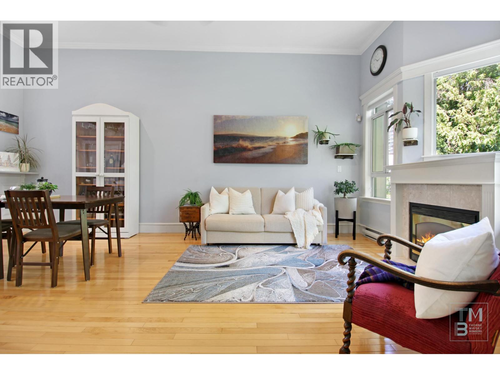 411 128 W 8th Street Property Photo 18