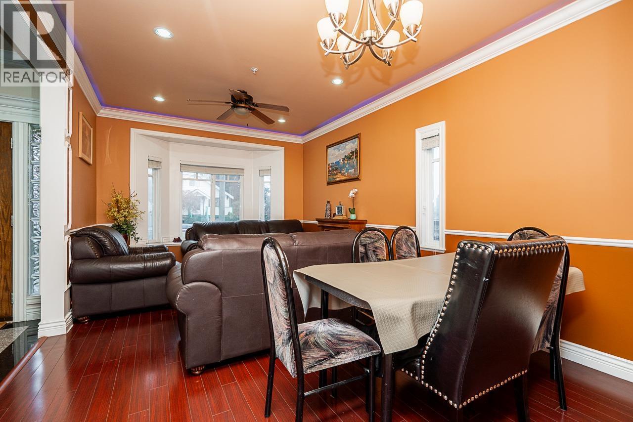 528 Sixteen Street Property Photo 10