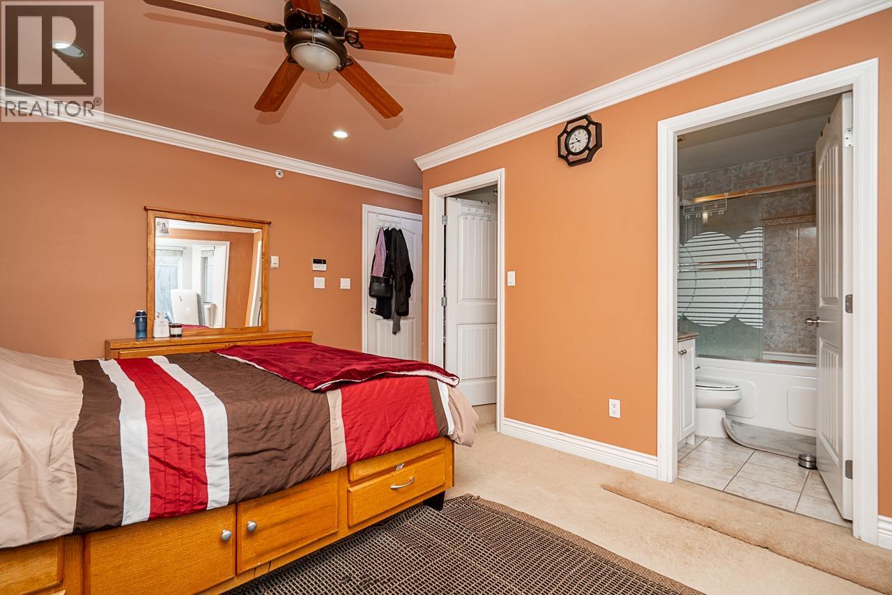 528 Sixteen Street Property Photo 21