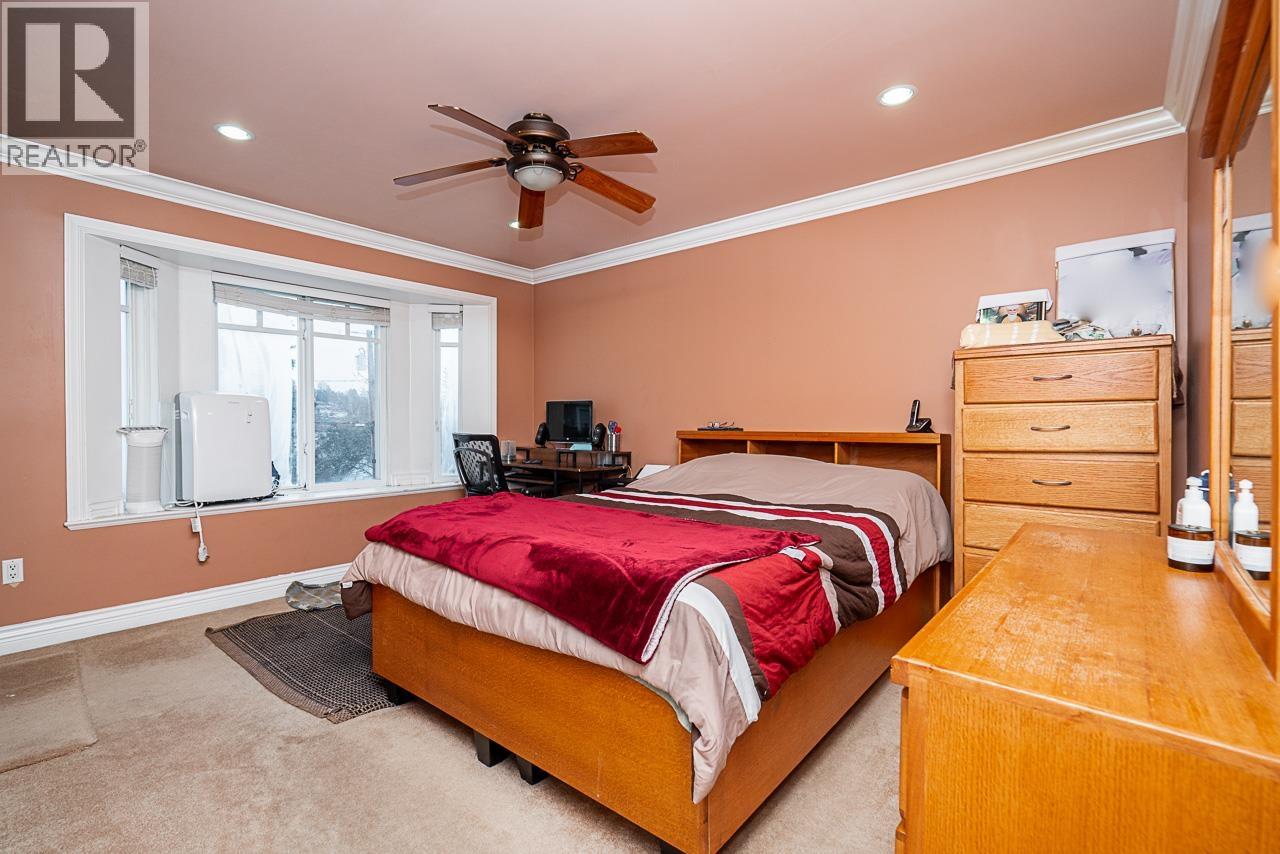 528 Sixteen Street Property Photo 23