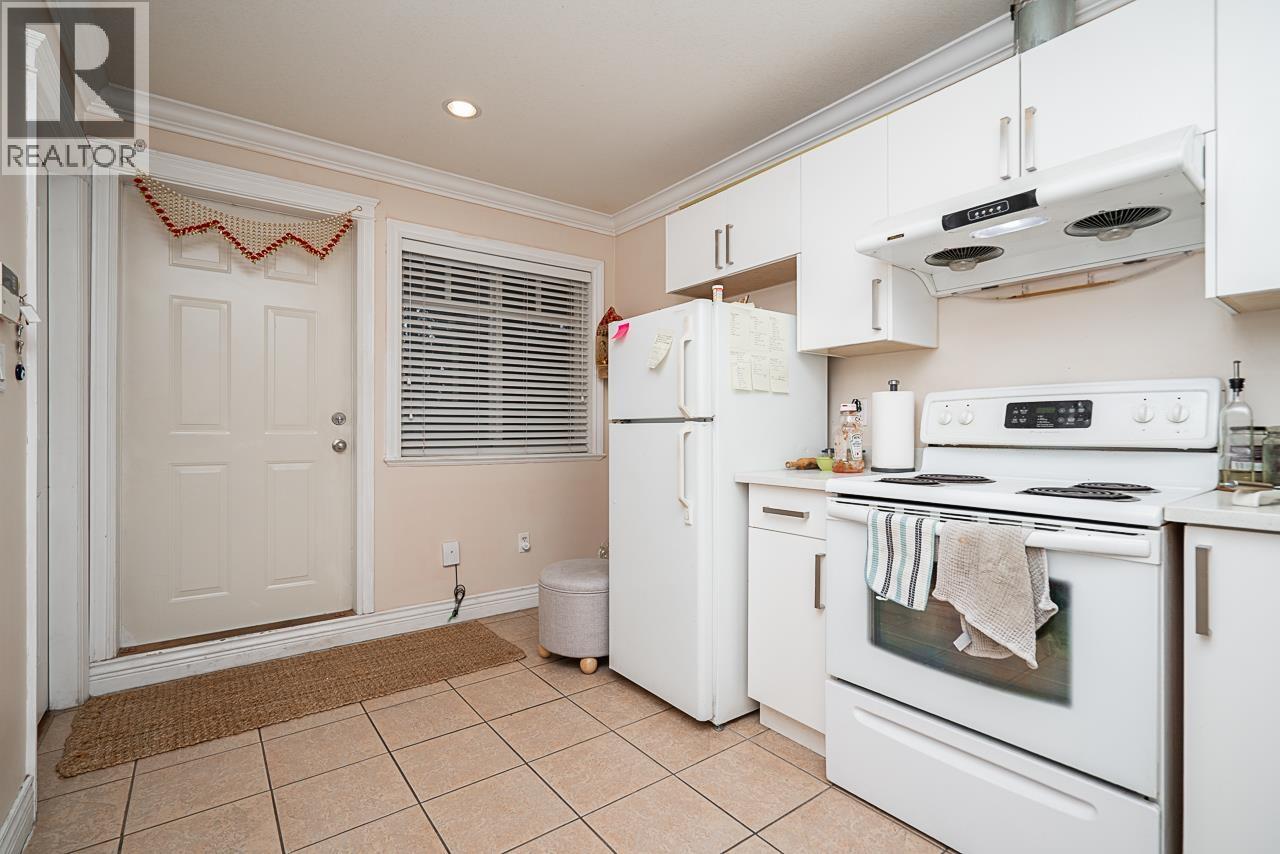 528 Sixteen Street Property Photo 32