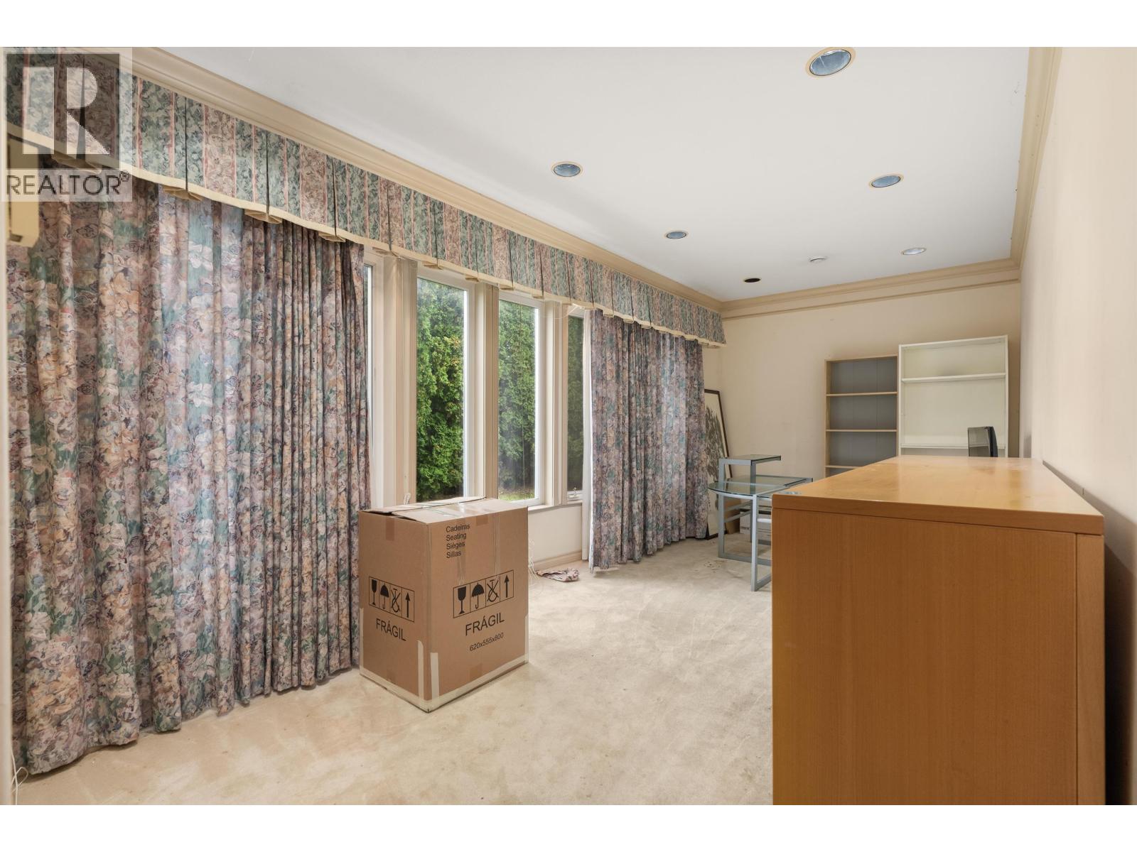 5080 Linfield Gate Property Photo 18