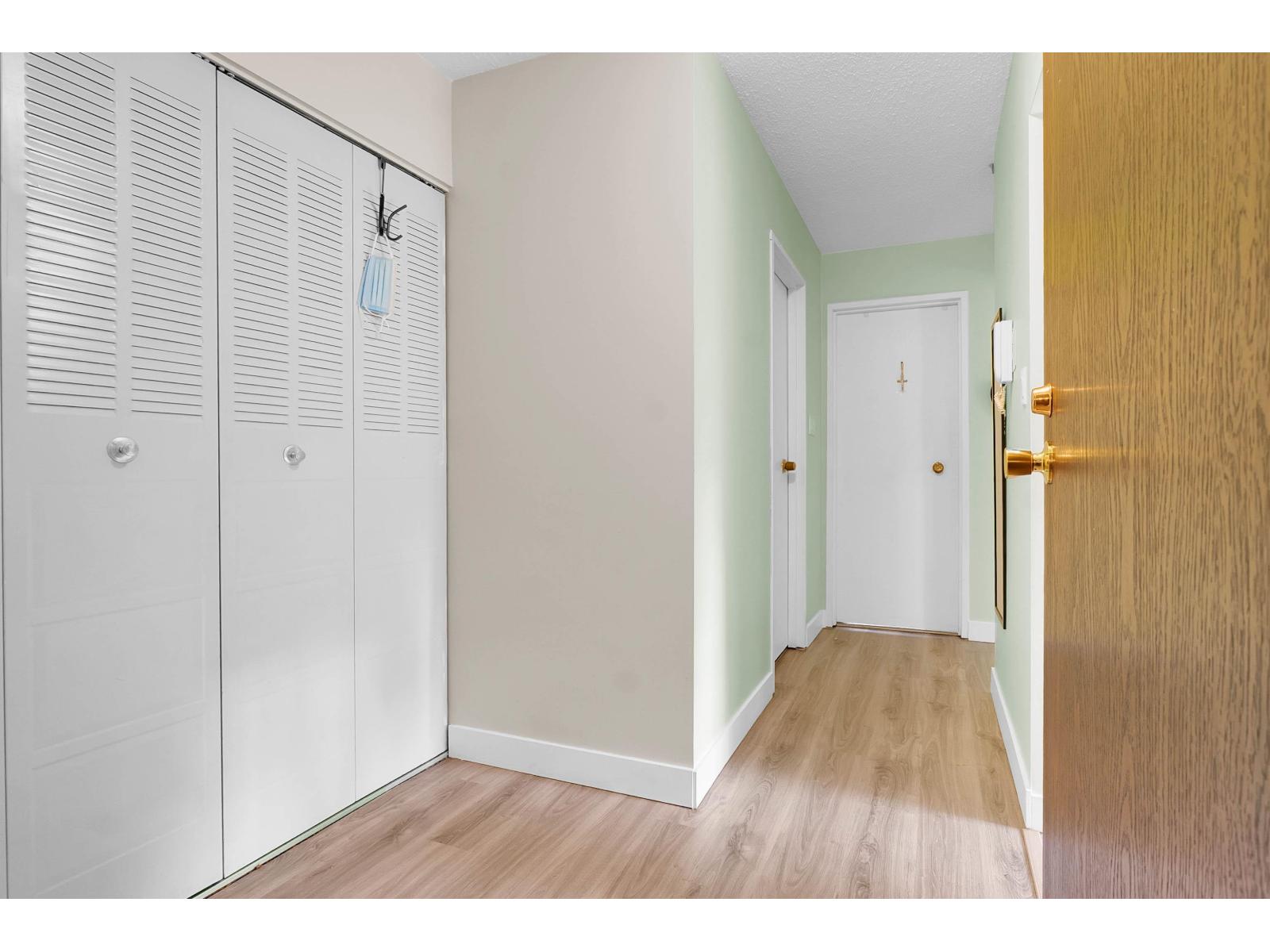 359b 8635 120 Street Property Photo 10