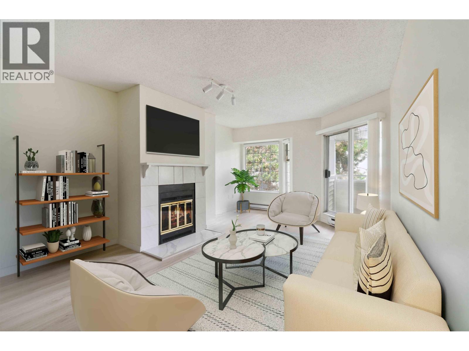 218 7591 Moffatt Road Property Photo 1