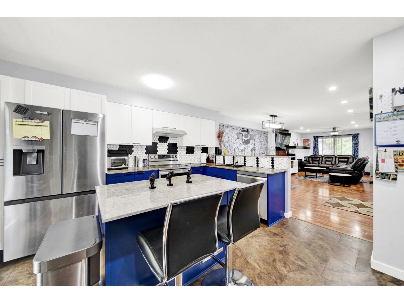 64 19250 65 Avenue Property Photo 2