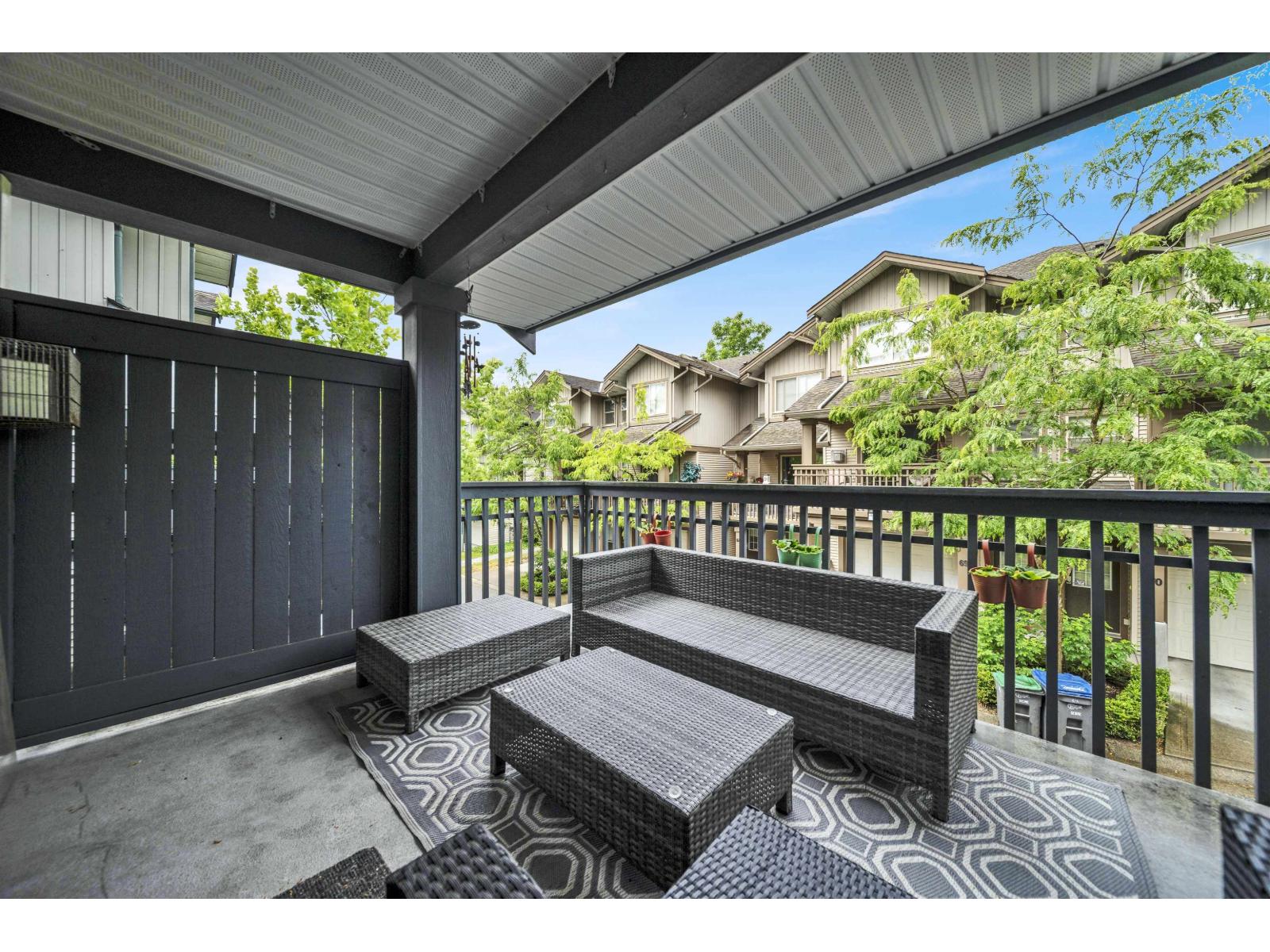 64 19250 65 Avenue Property Photo 7