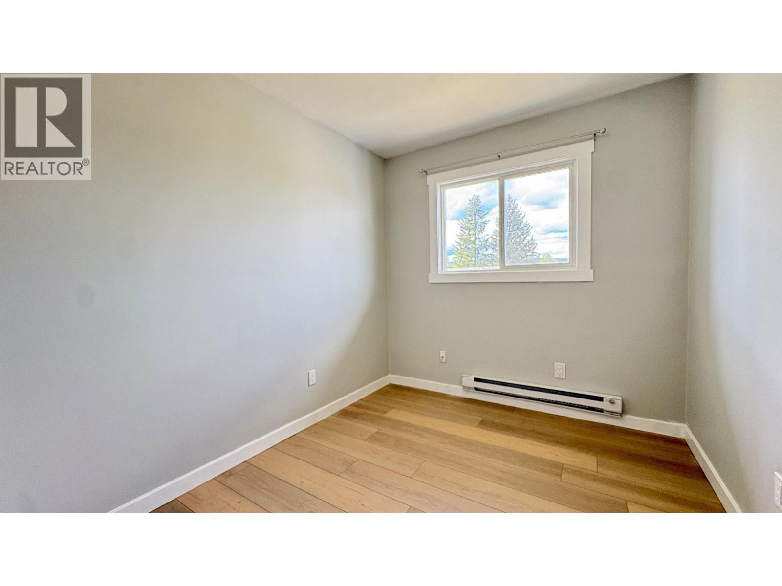 2124-2128 Quince Street Property Photo 11