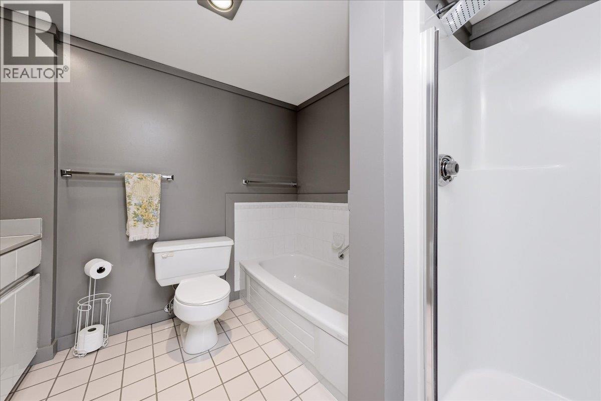 102 123 E Keith Road Property Photo 27